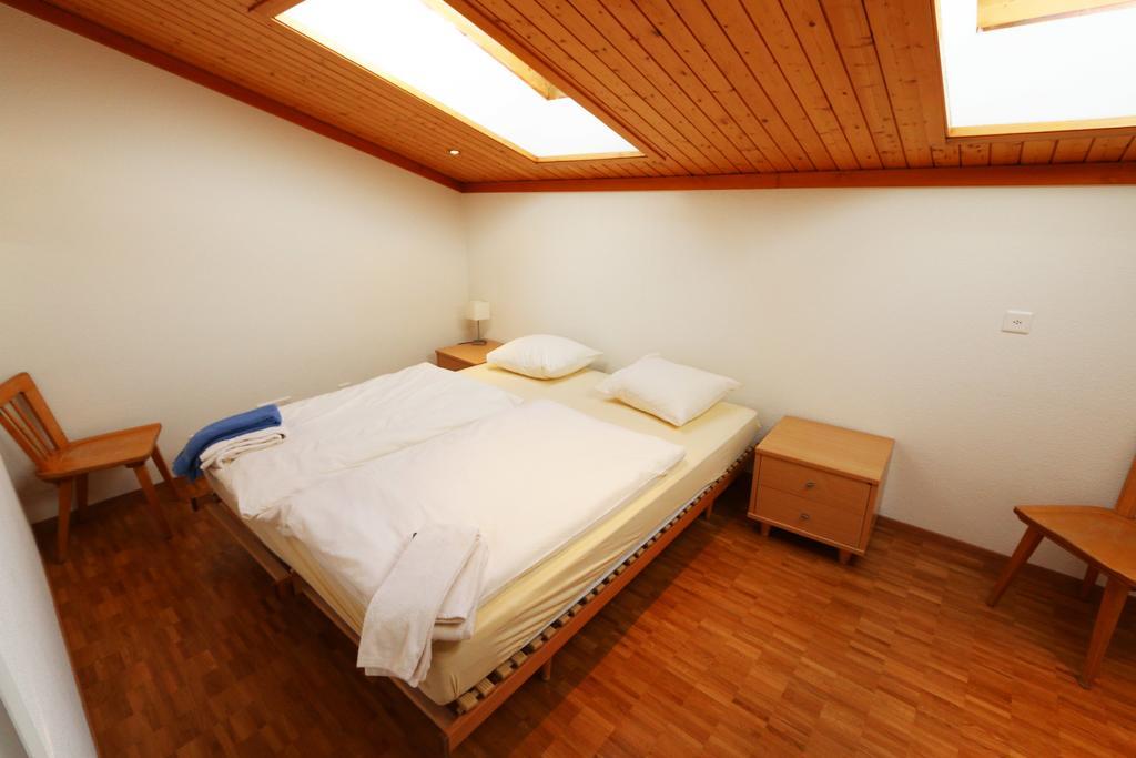 Haus Cristal Lägenhet Saas Fee Rum bild
